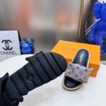 LV Pillow Comfort Slide Monogram – Slide