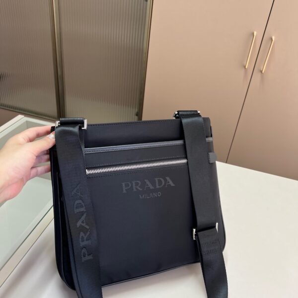 PR Re-Nylon Messenger - Bag