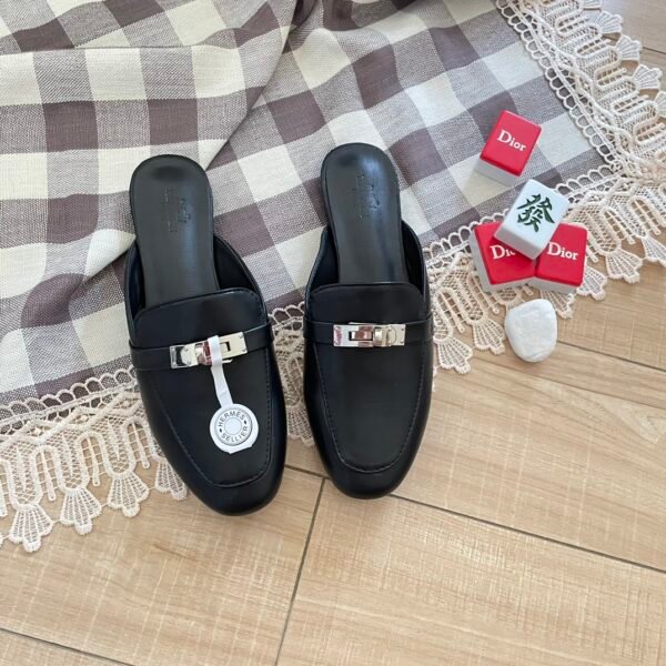 HM Oran Sandals - Sandals