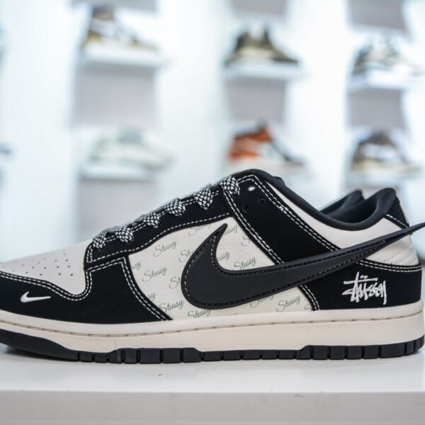 NK Dunk Low Pro SB Stussy - Sneakers