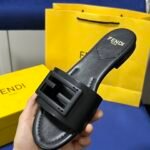 FD FF Buckle Slides – Slide