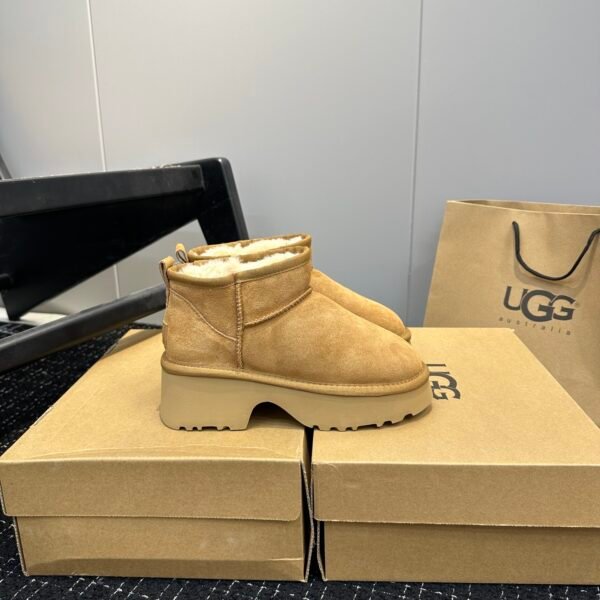 UGG Classic Ultra Mini Platform Chestnut - Boots