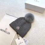 MCL Pom Pom Beanie Grey Wool – Hat – Red
