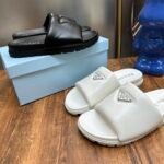 PR Logo Slides – Slide