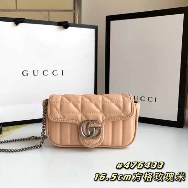 GG GG Marmont Matelassé Mini - Bag