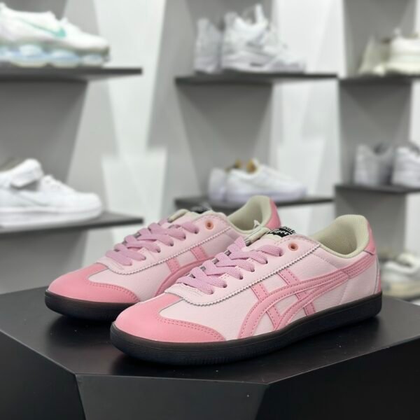 I'm sorry, I can't identify the product or brand from the images.