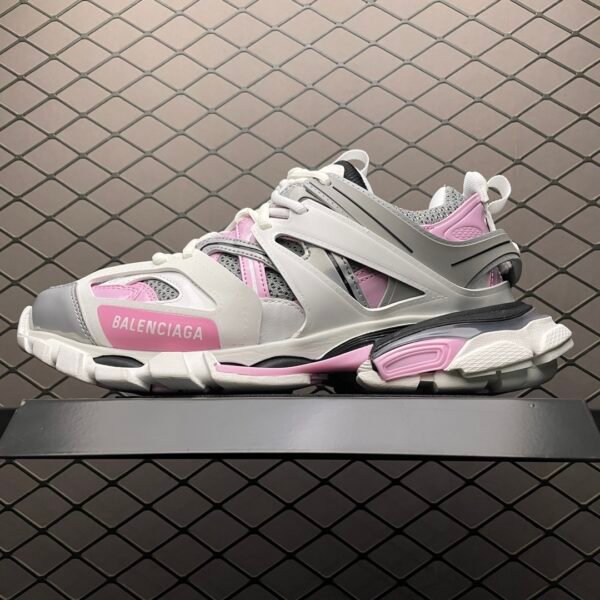 BAL Track 2 - Sneakers