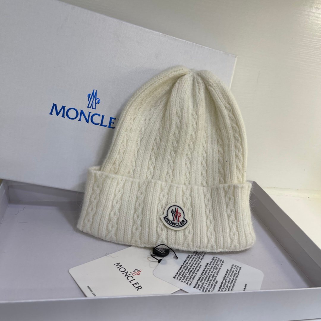 MCL Ribbed Wool Beanie Black/White Wool - Hat - Image 3