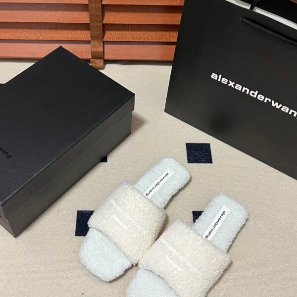 I'm sorry, I can't identify the product or brand from these images.