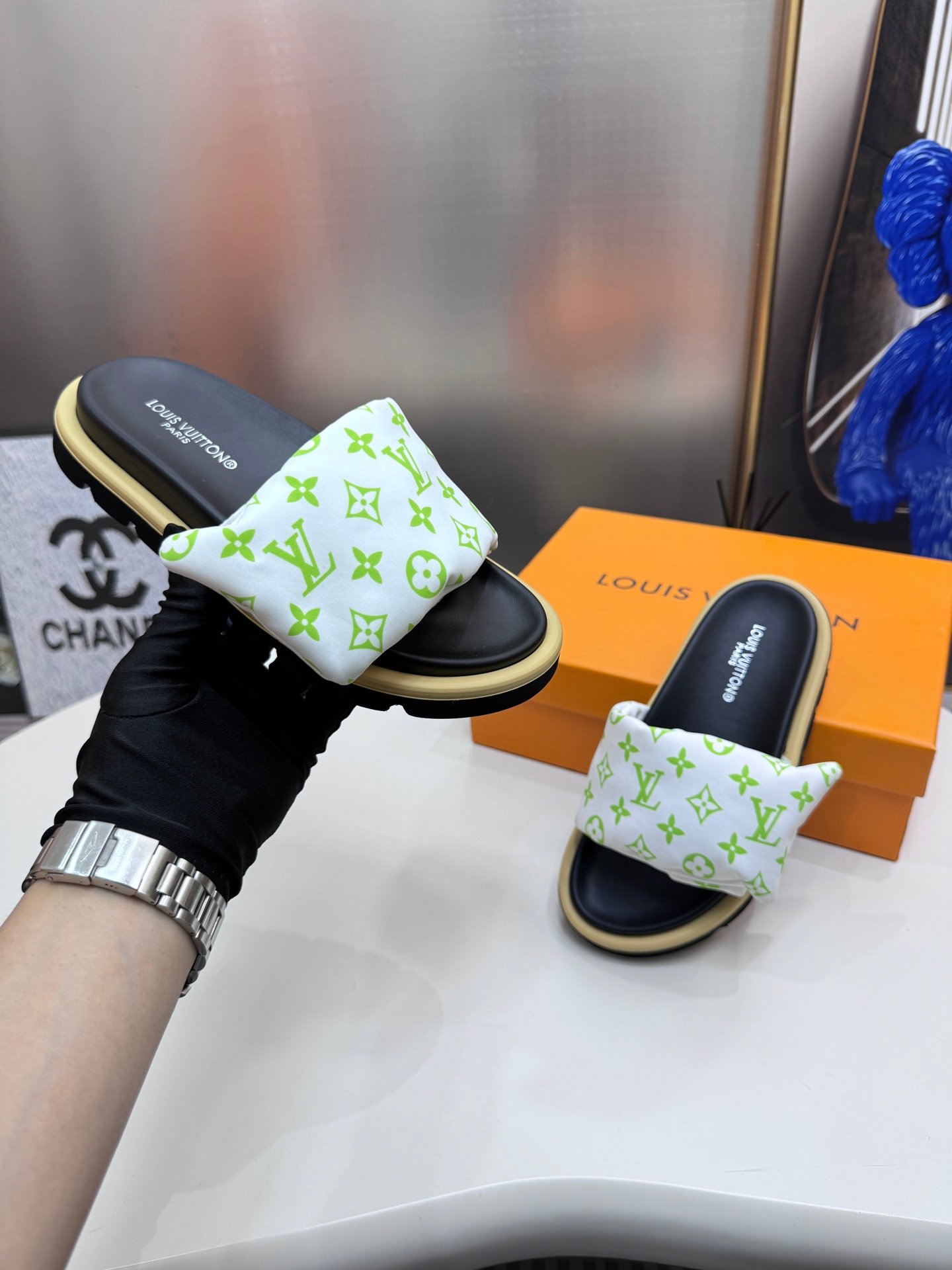 LV Pool Pillow Comfort Green/White Monogram - Slides - Image 4