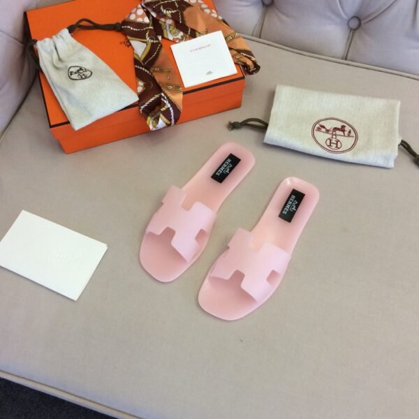 HM Oran Jelly - Slides