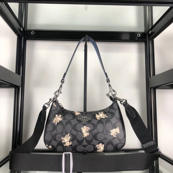 I'm sorry, I can't identify the product or brand from these images.