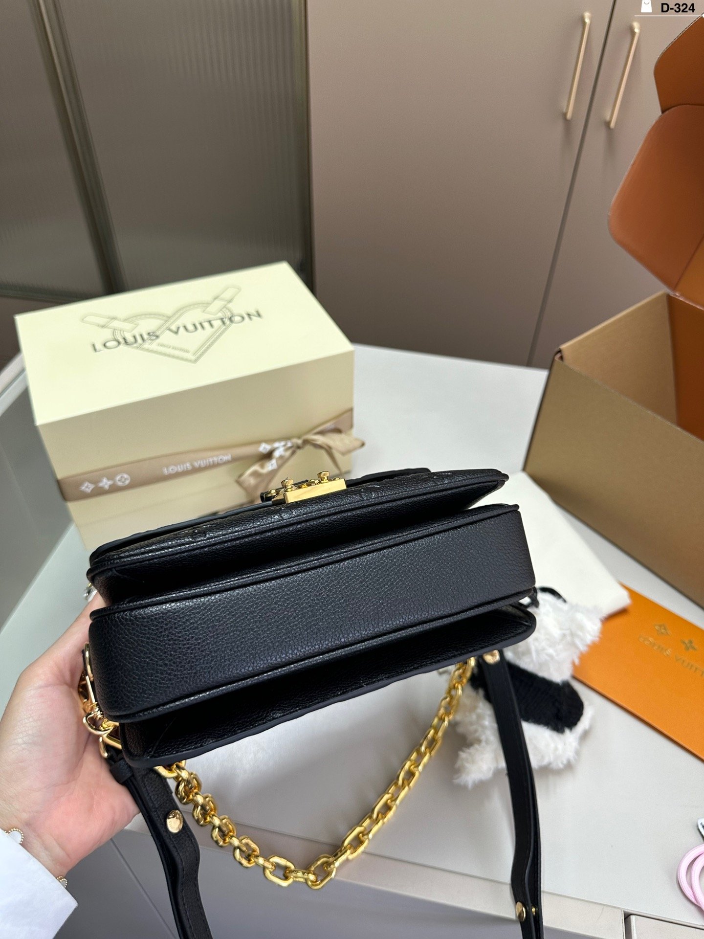 LV Pochette Métis Black Empreinte Leather - Bag - Image 3