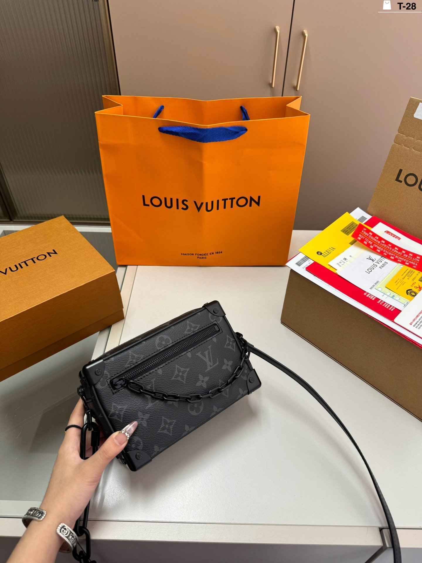 LV Soft Trunk Monogram Eclipse - Bag