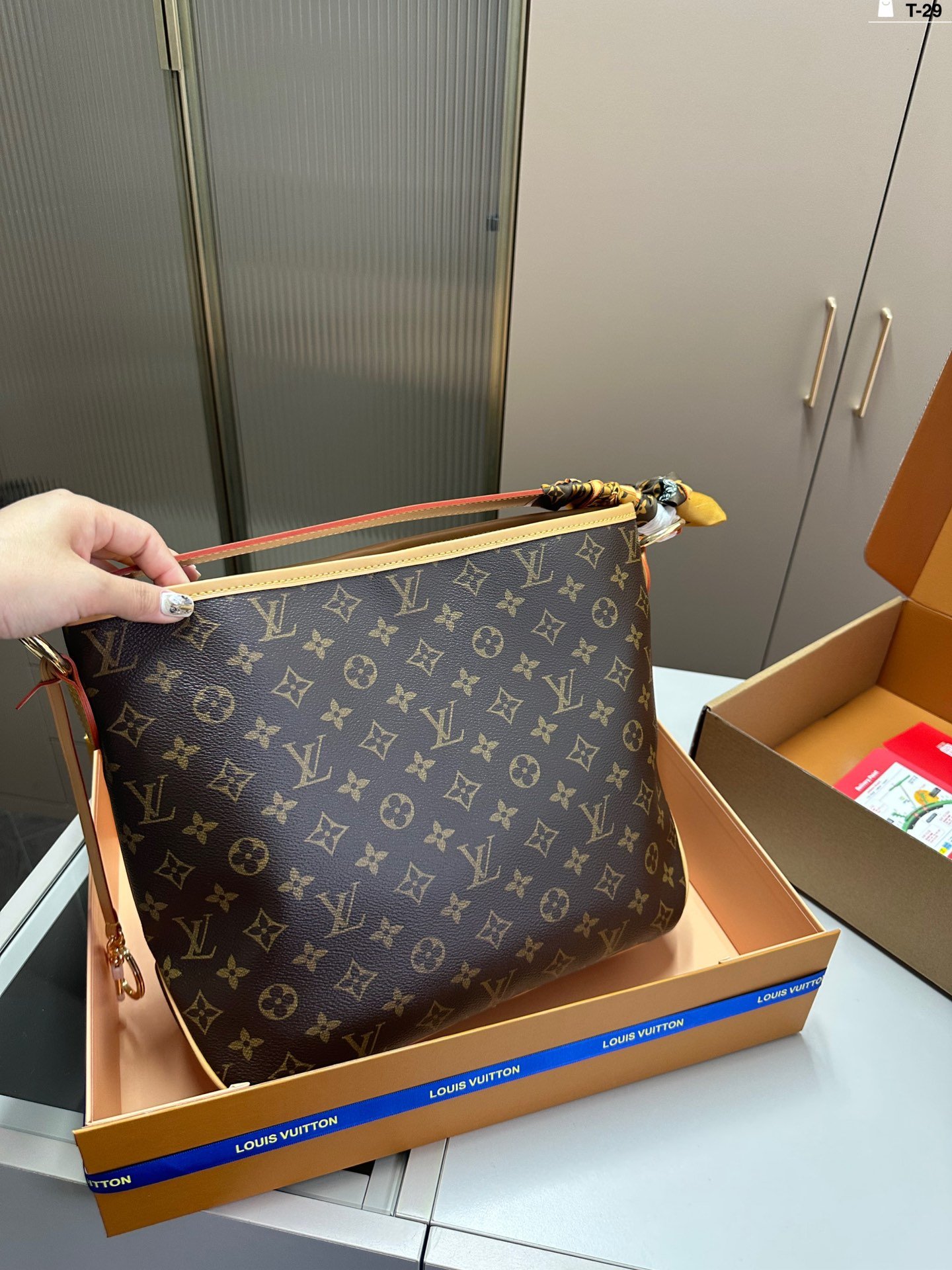 LV Graceful PM Monogram - Bag - Image 5