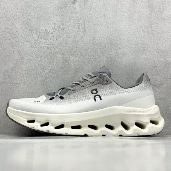 ON Cloudmonster - Sneakers