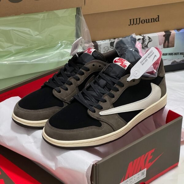 NK Air Jordan 1 Low Travis Scott Black/Brown - Sneakers