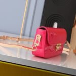 LV Malibu Pochette – Bag