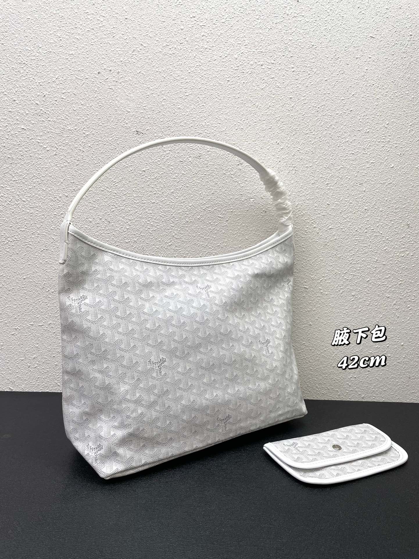 GYD Artois PM 42cm White GYDine Canvas - Bag - Image 2