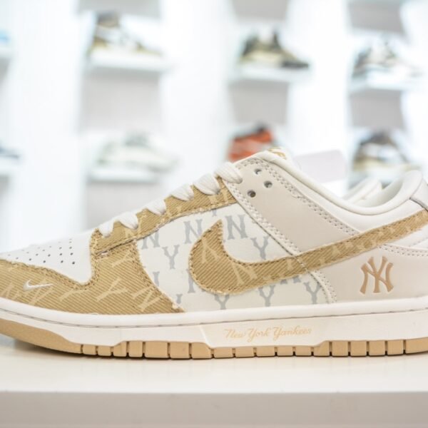 NK Dunk Low New York Yankees - Sneakers