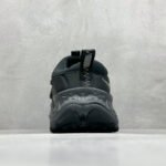 HK Ora – Scarpe