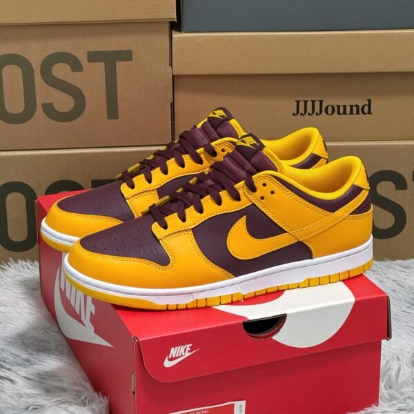 NK Dunk Low Michigan - Sneakers