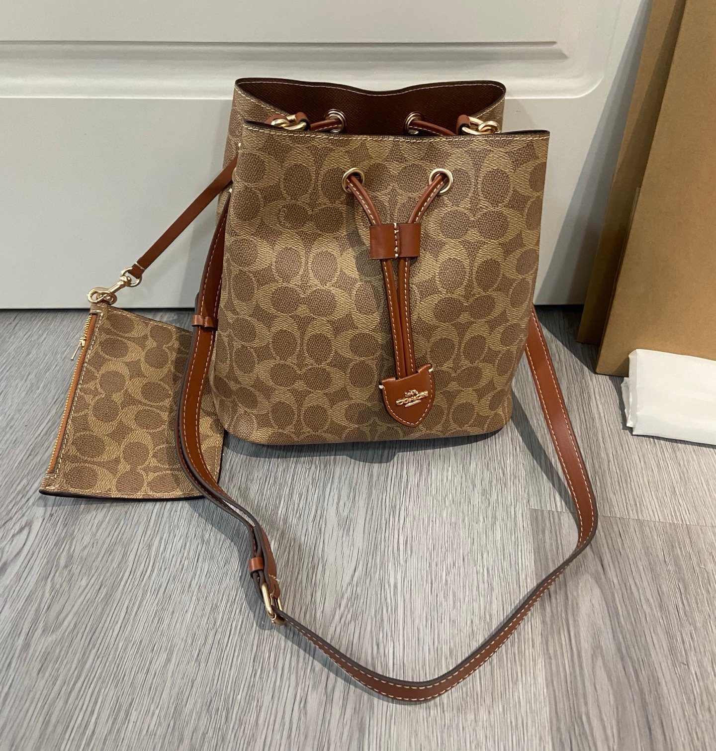 I'm sorry, I can't identify this product. - Image 3