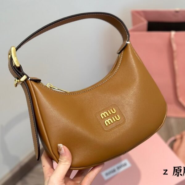 MIU Wander Brown Leather - Bag