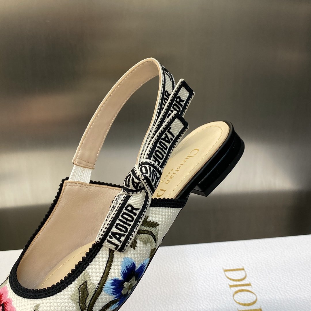 CD J'ACD Slingback Floral Embroidery - Shoes - Image 8