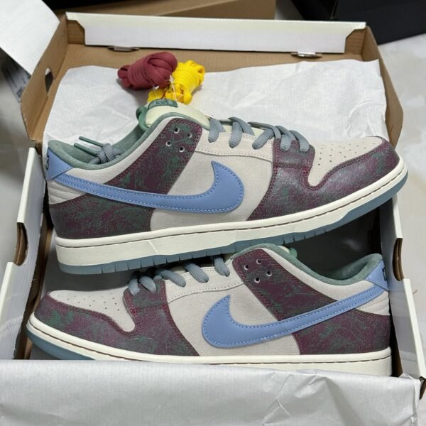 NK Dunk Low Crenshaw Skate Club - Sneakers