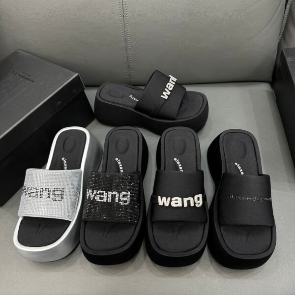 AMQ Wedge Slide - Slides