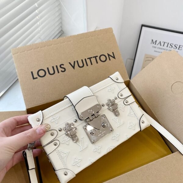LV Petite Malle White Monogram - Bag