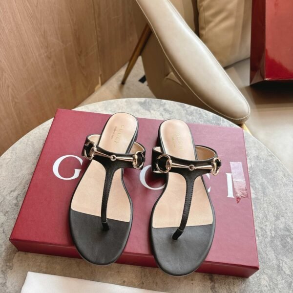 GG Horsebit Thong Sandals - Sandals