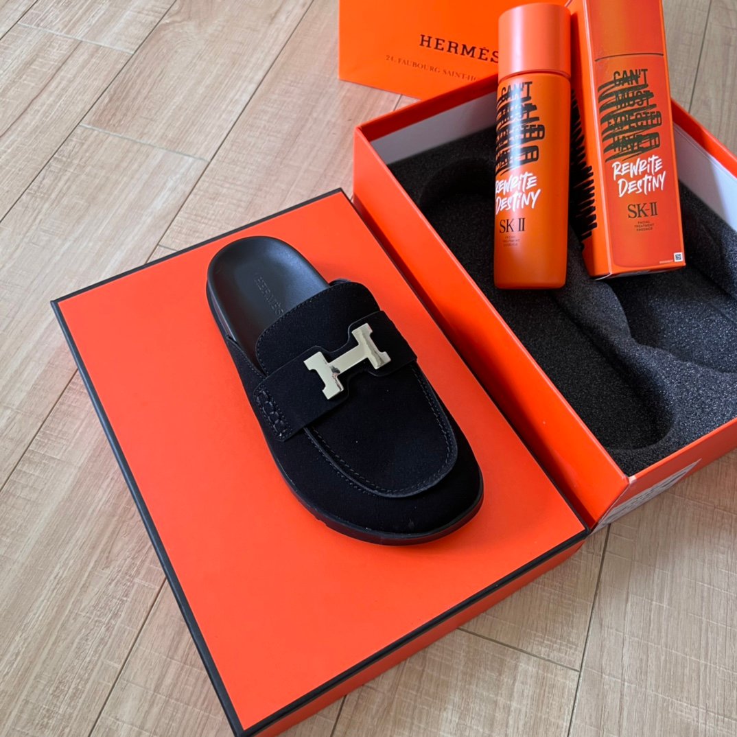 HM H-Buckle Sandals Black Suede - Slides - Image 4