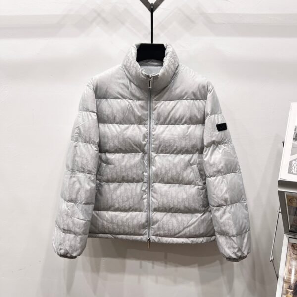 CD CD Oblique Puffer Jacket - Jacket