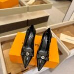 LV Call Back Pump – Heels – Red