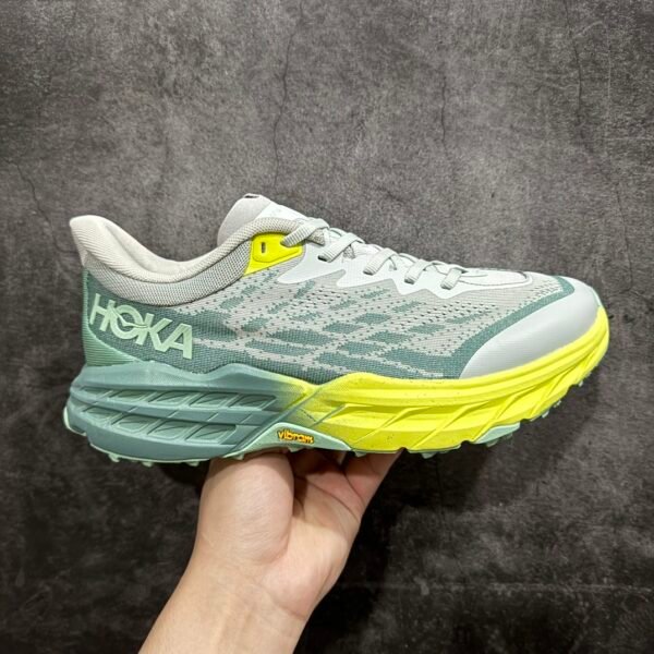 HOKA Speedgoat 5 - Sneakers