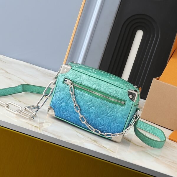 LV Soft Trunk Gradient Monogram - Bag