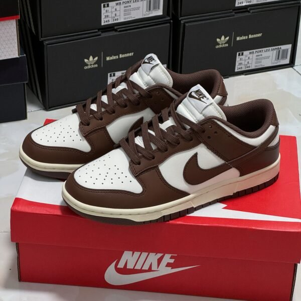 NK Dunk Low - Sneakers