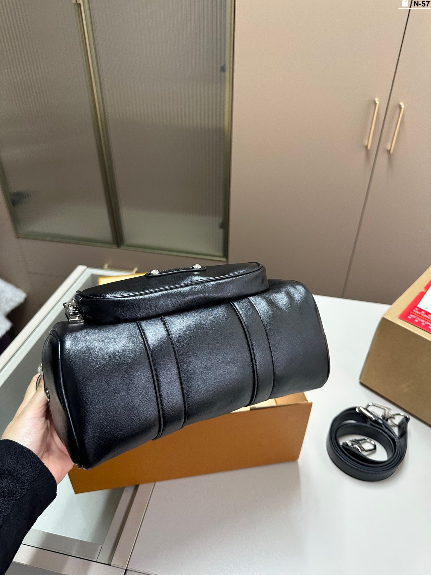 LV Soft Trunk Black Leather - Bag - Image 3