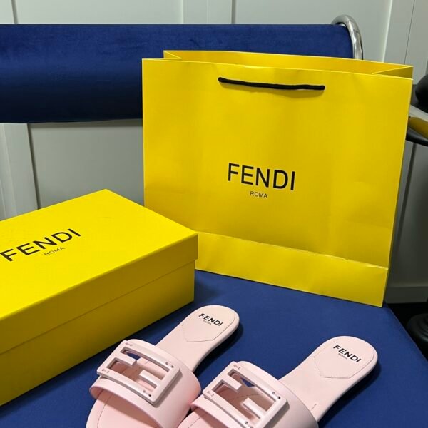 FD FF Buckle Slides - Slides