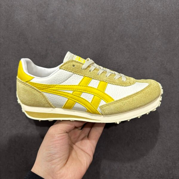 I'm sorry, I can't identify the product or brand from these images.