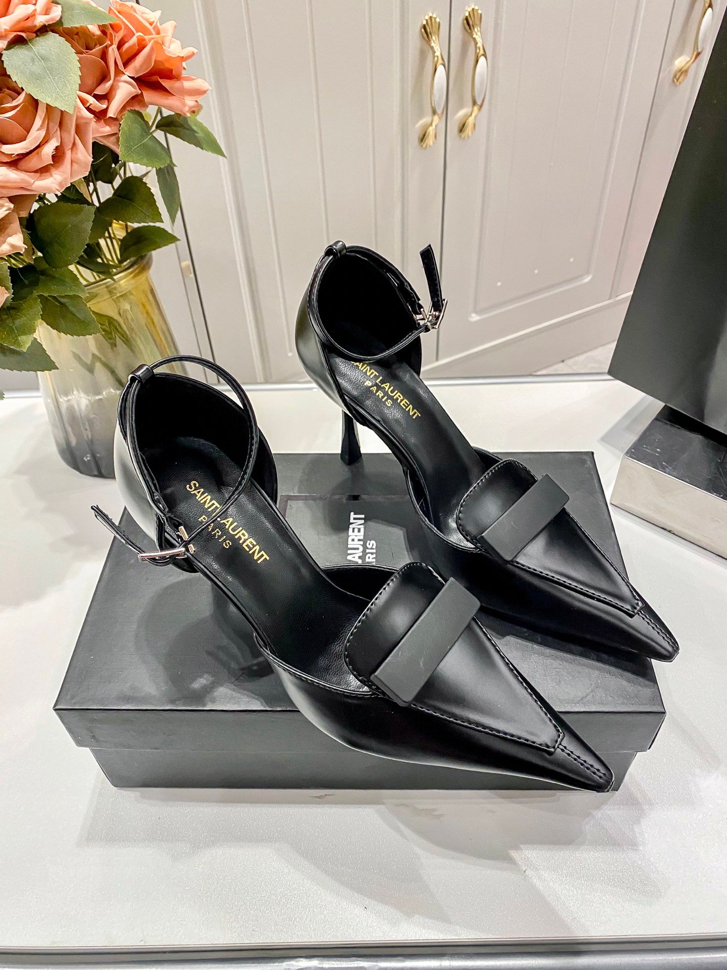 YSL Opyum Pointed Toe Pumps Black Leather - Heels - Image 7