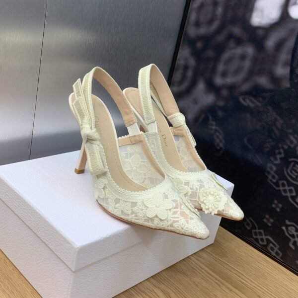 CD J'ACD Slingback Pumps White Lace - Heels
