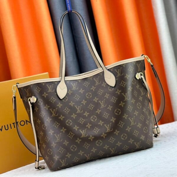 LV Neverfull MM Monogram - Bag