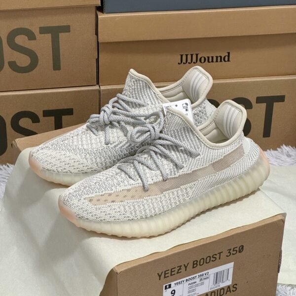 AD Yeezy Boost 350 V2 - Sneakers