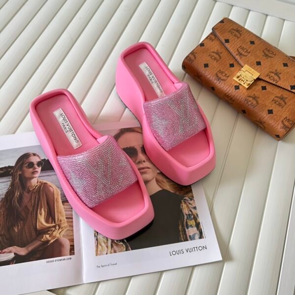 LV Pillow Comfort Slide - Slides