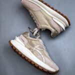 CC Trail Sneakers – Sneakers – White