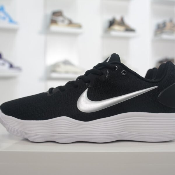 NK Renew Elevate - Sneakers