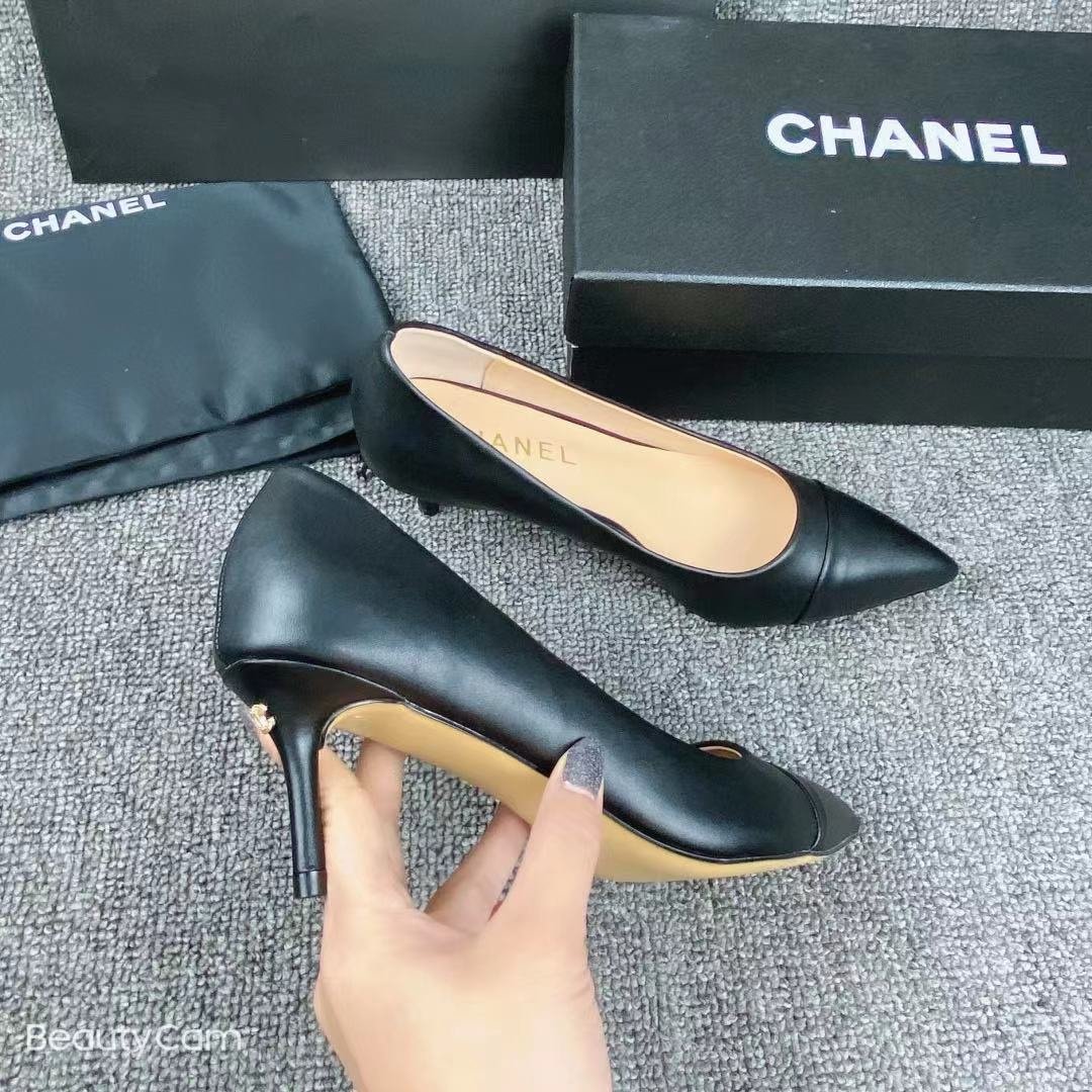 CC Classic Pointed-Toe Pumps Black Leather - Heels - Image 6